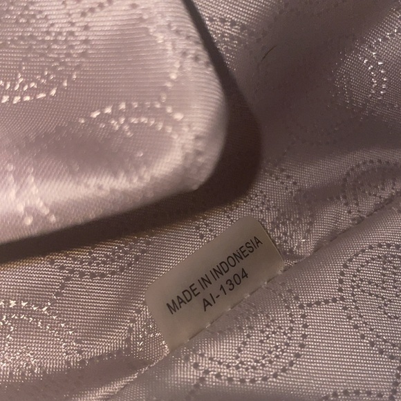 Michael Kors vintage studded Selma satchel like NWOT - Picture 10 of 15